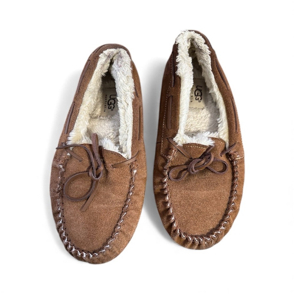UGG Australia Dakota‎ Chestnut Suede Shearling Moccasin Slippers Brown Women 7